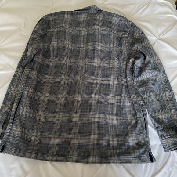 Women’s lined flannel jacket. Size L with pockets. - Picture 4 of 4